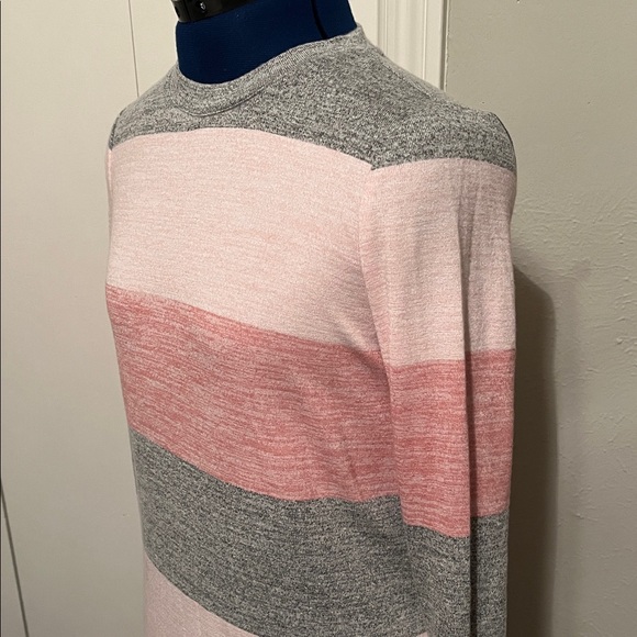 Banana Republic Luxespun Curved Hem T-shirt Gray & Pink Soft Lightweight Size S - Picture 6 of 10